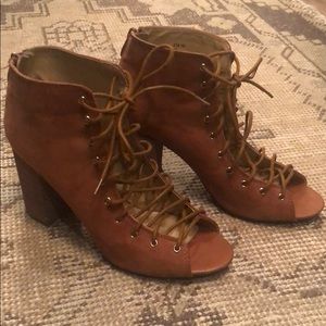 Chinese Laundry lace up heels